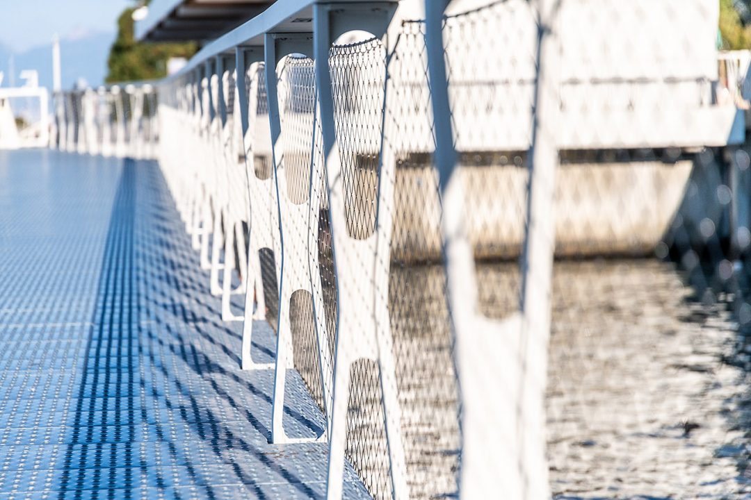 gare lacustre a evian les bains