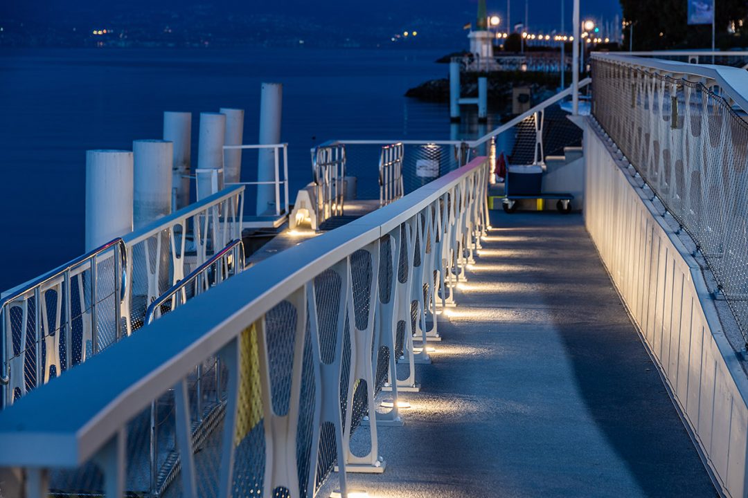 gare lacustre a evian les bains