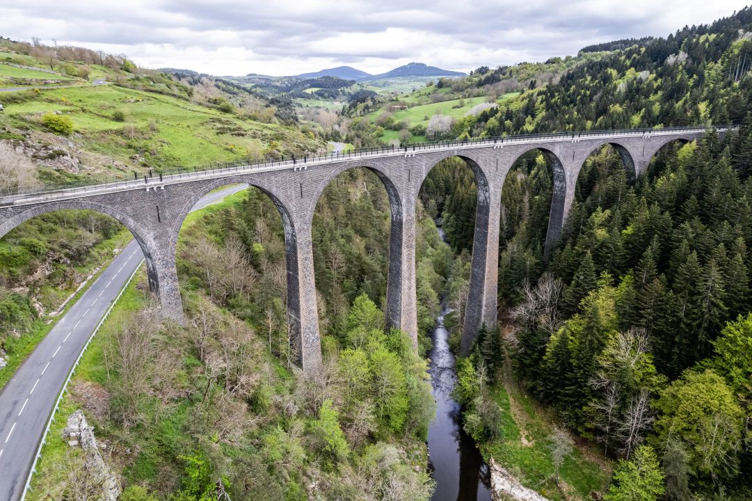 viaduc de la recoumene vue d'ensemble