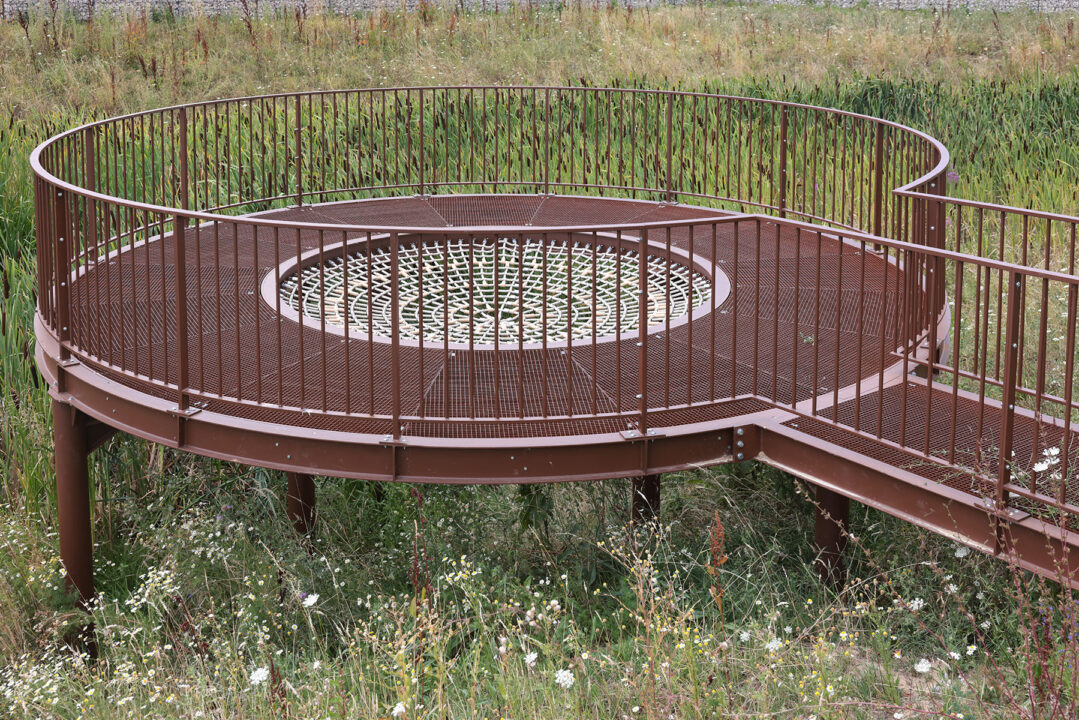 urbencea-parc-lac-Evry_Courcouronne-garde-corp-main-courante-passerelle-structure-metallique