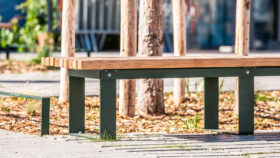 Annecy-place-françois-menthon-amenagement-urbain-mobilier-urbain-banc-lisse-basse-urbencea