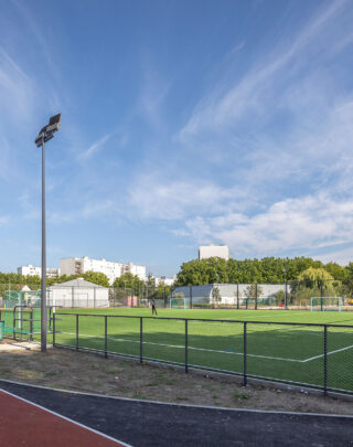 sevran-pare-ballon-play-urbencea-cloture-maille-inox
