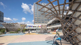 urbencea-amenagement-urbain-place-agora-evry-courcouronnes-design-urbain-architecture-assise-espace-ombre