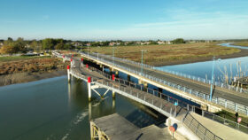 Urbencea-Réinventons-nos-espaces-de-vie-passerelle-faute-sur-mer-passage-rieviere-lay-vue-aerienne