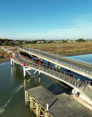 Urbencea-Réinventons-nos-espaces-de-vie-passerelle-faute-sur-mer-passage-rieviere-lay-vue-aerienne
