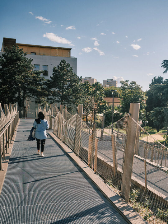 Urbencea-Réinventons-nos-espaces-de-vie-passerelle-valence-ilot-ferry
