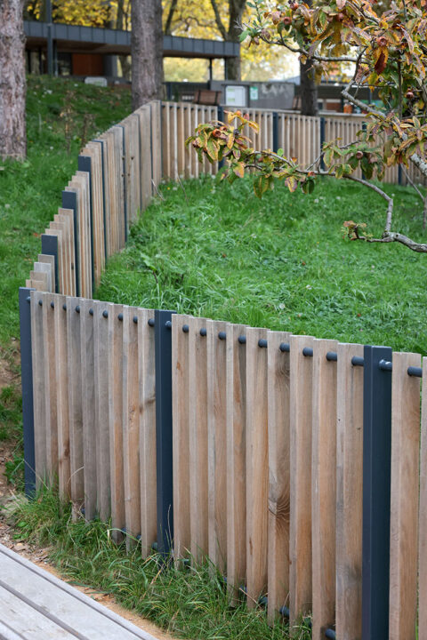 Urbencea_réinventons-nos-espaces-de-vie-lyon-la-sauvegarde-jardins-partages-cloture-bois-acier