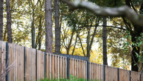 Urbencea_réinventons-nos-espaces-de-vie-lyon-la-sauvegarde-jardins-partages-cloture-parc