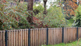 Urbencea_réinventons-nos-espaces-de-vie-lyon-la-sauvegarde-jardins-partages-cloture-parc-automne