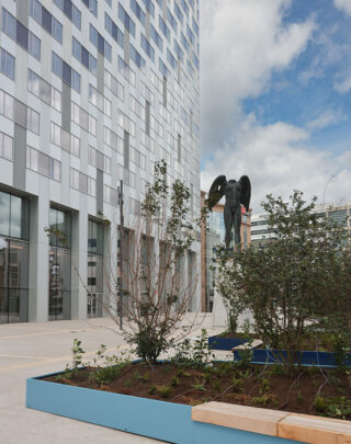 Urbencea-Réinventons-nos-espaces-de-vie-parvis-la-defense-hopen-Paris-costieres