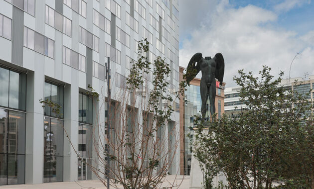 Urbencea-Réinventons-nos-espaces-de-vie-parvis-la-defense-hopen-Paris-costieres