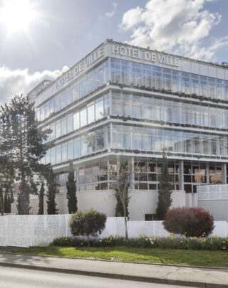 Urbencea-Réinventons-nos-espaces-de-vie-garge-les-gonesses-hotel-de-ville-mairie-design--identite-urbaine-cloture