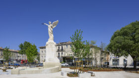 Urbencea-Réinventons-nos-espaces-de-vie-carpentras-place-verdun-lisse-basse-corten-végétalisation-protection-délimitation