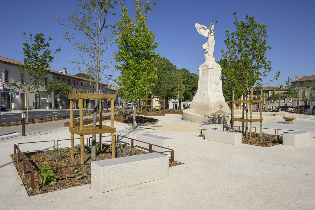Urbencea-Réinventons-nos-espaces-de-vie-carpentras-place-verdun-lisse-basse-corten-végétalisation-protection-délimitation-identite-visuelle