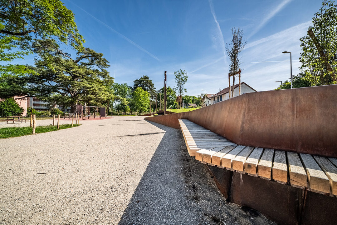 Urbencea-reinventons-nos-espaces-de-vie-Ville-Gaillard-Parc-Kamouraska-assise