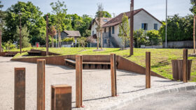 Urbencea-reinventons-nos-espaces-de-vie-Ville-Gaillard-Parc-Kamouraska-potelets-acier-corten