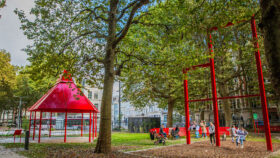 urbencea-reinventons-nos-espaces-de-vie-parc-marechal-leclerc-lille-aire-de-jeux-balancoire-kiosque-abri